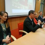 XI Warsztaty Przedsiębiorczości na Uniwersytecie Jana Kochanowskiego. Debata "Przedsiębiorczość drogą do sukcesu" / Kamil Król / Radio Kielce