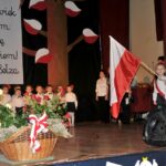 W Domu Katolickim w Sandomierzu odbyła się uroczysta akademia zorganizowana  z okazji Święta Niepodległości przez dzieci z Przedszkola Samorządowego nr 3. / Urząd Miasta w Sandomierzu