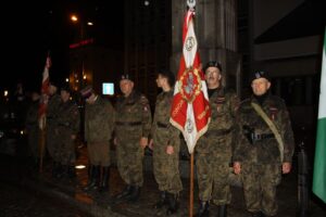 Marsz Niepodległości przeszedł ulicami Kielc. Zorganizował go Ruch Narodowy Świętokrzyskie / Kamil Król / Radio Kielce