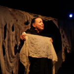 10.11.2013. 13 Przegląd Teatrów Alternatywnych. Monodram w wykonaniu Ireny Jun - Sonata Księżycowa / Wojciech Habdas / Radio Kielce