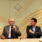 Wiesław Myśliwski spotkał się z czytelnikami w Wojewódzkiej Bibliotece Publicznej / Wojciech Habdas / Radio Kielce