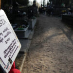 1.11.2013 Wszystkich Świętych. Od rana trwa też kwesta. / Wojciech Habdas / Radio Kielce