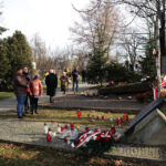 1.11.2013 Wszystkich Świętych. Cmentarz Partyzancki w Kielcach. / Wojciech Habdas / Radio Kielce