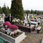 1.11.2013 Cmentarz w Cedzynie. Dzień Wszystkich Świętych. / Wojciech Habdas / Radio Kielce