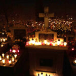 Dzień Wszystkich Świętych. Cmentarz Nowy w Kielcach. / Wojciech Habdas / Radio Kielce