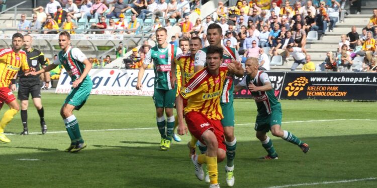 Inauguracja T-Mobile Ekstraklasy, mecz Korona Kielce - Śląsk Wrocław / Kamil Król / Radio Kielce