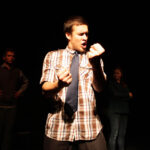 9.11.2013. 13 Przegląd Teatrów Alternatywnych. Teatr Na Chwilę - Konwent - spotkanie tematyczne. / Wojciech Habdas / Radio Kielce