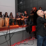 9.11.2013. 13 Przegląd Teatrów Alternatywnych. Koncert Studium Instrumentów Etnicznych, czyli Stiff i jego kompania. / Wojciech Habdas / Radio Kielce