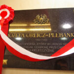 Obchody Święta Niepodległości w Wojewódzkiej Komendzie Straży Pożarnej w Kielcach. Odsłonięto tablicę pamiątkową płk Józefa Orlicza – Plebanka oficera pożarnictwa, który w latach 1930 – 1960 tworzył i rozwijał ochronę przeciwpożarową na Kielecczyźnie. / Paweł Klepka / Radio Kielce