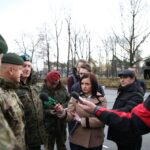 Briefing prasowy po uroczystym rozpoczęciu ćwiczeń COBRA '13 / Kamil Król / Radio Kielce