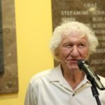 Pamiątkową tablicę poświęconą Włodzimierzowi Dębskiemu zaprojektował Jan Kuraciński / Kamil Król / Radio Kielce