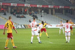 Fragment meczu Korona Kielce - Widzew Łódź / Kamil Król / Radio Kielce