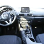 Nowa Mazda 3 / Robert Felczak / Radio Kielce