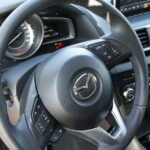 Nowa Mazda 3 / Robert Felczak / Radio Kielce