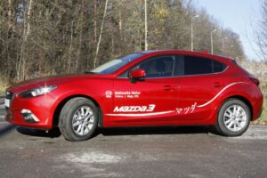 Nowa Mazda 3 / Robert Felczak / Radio Kielce