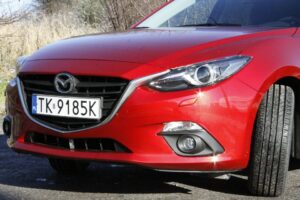 Nowa Mazda 3 / Robert Felczak / Radio Kielce