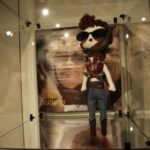 Wystawa "Moda w kinie, największe kreacje", przedstawia 22 lalki portretujące wielkie aktorki w niezapomnianych strojach / Kamil Król / Radio Kielce