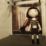 Wystawa "Moda w kinie, największe kreacje", przedstawia 22 lalki portretujące wielkie aktorki w niezapomnianych strojach / Kamil Król / Radio Kielce