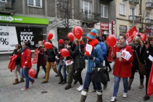 Marsz "Szlachetnej Paczki" / Kamil Król / Radio Kielce