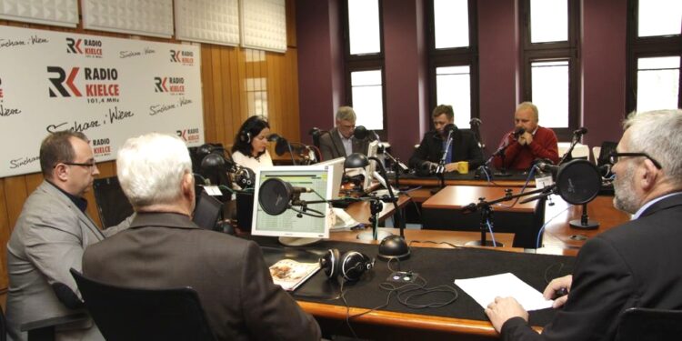 Studio Polityczne (3 listopada 2013) / Kamil Król / Radio Kielce