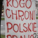 Manifestacja  mieszkańców  z ostrowieckiej Spółdzielni Mieszkaniowej  Hutnik przeciwko podziałowi spółdzielni / Kamil Król / Radio Kielce