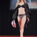 Pokaz sukni ślubnych w Targach Kielce / Artur Wiśniewski / Radio Kielce