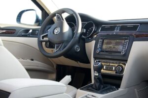 Skoda Superb / Robert Felczak / Radio Kielce