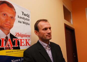 Zbigniew Piątek wójtem piekoszowa / Włodzimierz Batóg / Radio Kielce