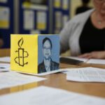 Akcja pisania listów w Gimnazjum nr 7 / Stanisław Blinstrub / Radio Kielce