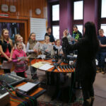 Dzień Dobry Dzieci. Wspólne kolędowanie z Chórem Kameralnym Fermata. / Artur Wiśniewski / Radio Kielce