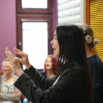 Dzień Dobry Dzieci. Wspólne kolędowanie z Chórem Kameralnym Fermata. / Artur Wiśniewski / Radio Kielce