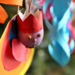 Dzieci ze szkoły i przedszkola w Piekoszowie ubrały Choinkę w Teatrze Kubuś / Stanisław Blinstrub / Radio Kielce