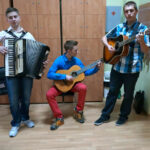 Spotkanie wigilijne w II LO im. J. Śniadeckiego / Stanisław Blinstrub / Radio Kielce