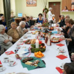 Spotkanie wigilijne w II LO im. J. Śniadeckiego / Stanisław Blinstrub / Radio Kielce