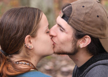 Międzynarodowy Dzień Pocałunku / morgueFile free photo