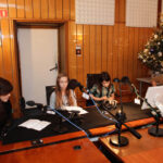 Studio Aktualności Dnia odwiedziła młodzież ze Stowarzyszenia Siemacha / Wojciech Habdas / Radio Kielce