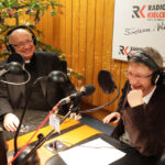 Choinka pod choinkę - finał trzeciego dnia licytacji. Za choinkę Ojców Oblatów ze Św. Krzyża uzyskaliśmy cenę 2111zł. / Wojciech Habdas / Radio Kielce