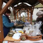 Kiermasz Zdrowej Żywności w Dworku Laszczyków / Kamil Król / Radio Kielce