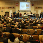 Uroczyste nadanie tytułu doktora honoris causa Politechniki Świętokrzyskiej prof. dr hab. inż. Antoniemu J. Tajdusiowi, dr h.c. / Wojciech Habdas / Radio Kielce