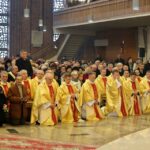 Kościół Świętego Józefa Robotnika w Kielcach otrzymał godność sanktuarium diecezjalnego św. Józefa Opiekuna Rodziny. / Stanisław Blinstrub / Radio Kielce