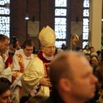 Kościół Świętego Józefa Robotnika w Kielcach otrzymał godność sanktuarium diecezjalnego św. Józefa Opiekuna Rodziny. / Stanisław Blinstrub / Radio Kielce