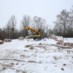 Kamienne bloki na Skwerze Pamięci Ofiar Katyńskich. / Piotr Michalski / Radio Kielce