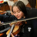 DDD o skrzypcach niekoniecznie w filharmonii. / Piotr Michalski / Radio Kielce