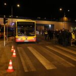 Autobus MPK staranował kilka samochodów w centrum Kielc. / Piotr Michalski / Radio Kielce