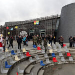 12.1.2014 Pacanów. WOŚP. Bajkowa Orkiestra Europejskie Centrum Bajki.  Pokazy Straży Pożarnej, Policji, Ratownictwa Medycznego / Wojciech Habdas / Radio Kielce