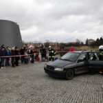 12.1.2014 Pacanów. WOŚP. Bajkowa Orkiestra Europejskie Centrum Bajki.  Pokazy Straży Pożarnej, Policji, Ratownictwa Medycznego / Wojciech Habdas / Radio Kielce