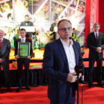 62. Plebiscyt Świętokrzyskie Gwiazdy Sportu 2013. Najpopularniejszy sportowiec - miejsce 4 - Paweł Golański - .Korona Kielce (nagrodę odebrał Robert Dybka). / Wojciech Habdas / Radio Kielce