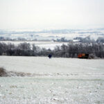 Energetycy naprawiają uszkodzone linie elektryczne w okolicach Bodzentyna. / Paweł Klepka / Radio Kielce