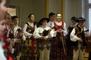 Koncert góralskiego zespołu "Majeranki" z Chabówki koło Rabki / Stanisław Blinstrub / Radio Kielce