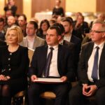 Gala Konkursu Lider Aktywności Lokalnej - poseł Renata Janik, wicewojewoda Grzegorz Dziubek oraz dyrektor TVP Kielce Marek Mikos / Stanisław Blinstrub / Radio Kielce